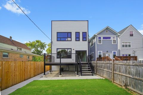 Tiny photo for 3027 N Elbridge Avenue, Chicago, IL 60618 (MLS # 12416868)