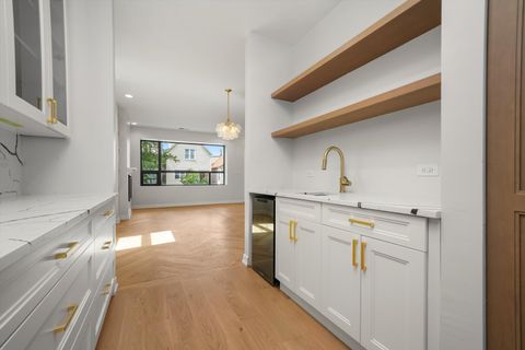 Tiny photo for 3027 N Elbridge Avenue, Chicago, IL 60618 (MLS # 12416868)