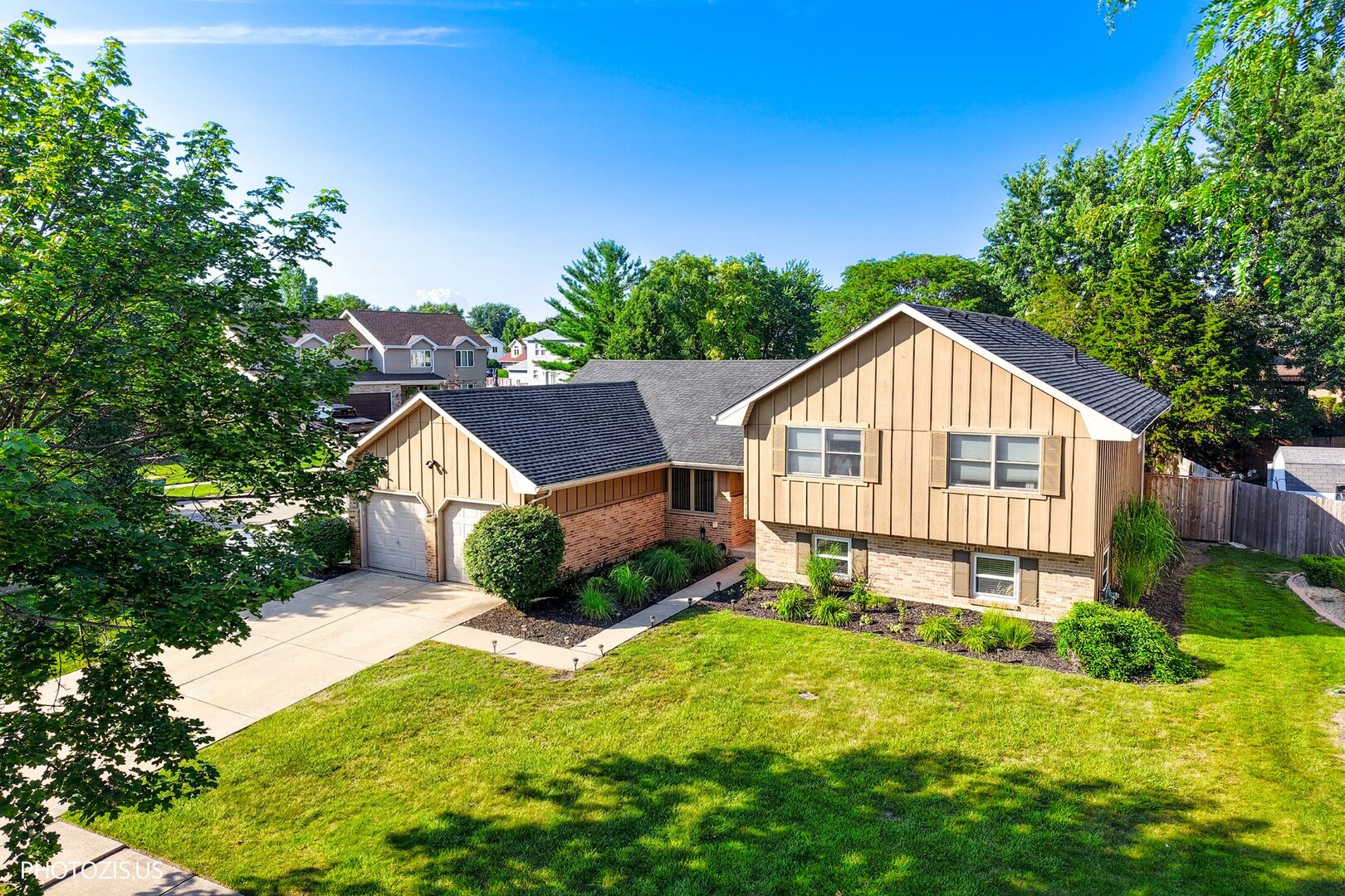 2913 Vimy Ridge Drive