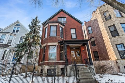 1033 W Wellington Avenue Chicago IL 60657