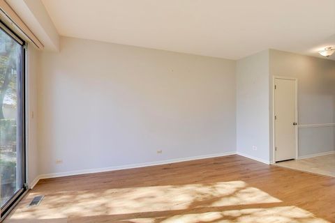 Tiny photo for 1303 CRANBROOK Court, Schaumburg, IL 60193 (MLS # 12512086)