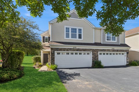 Photo of 6530 Marble Lane, Carpentersville, IL 60110 (MLS # 12683186)
