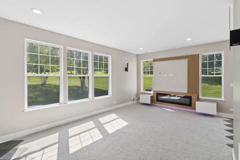 Tiny photo for 6530 Marble Lane, Carpentersville, IL 60110 (MLS # 12683186)