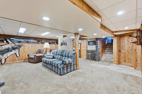 Tiny photo for 24 W 168th Street, South Holland, IL 60473 (MLS # 12681999)