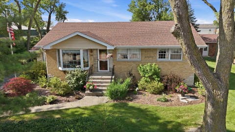 Tiny photo for 24 W 168th Street, South Holland, IL 60473 (MLS # 12681999)