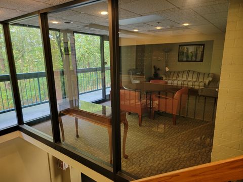 Tiny photo for 1800 Huntington Boulevard #AE615, Hoffman Estates, IL 60169 (MLS # 12493507)