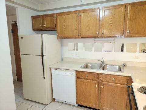 Tiny photo for 1800 Huntington Boulevard #AE615, Hoffman Estates, IL 60169 (MLS # 12493507)