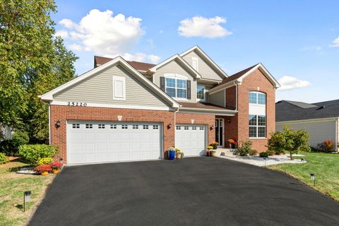 Tiny photo for 25220 W Zoumar Drive, Plainfield, IL 60586 (MLS # 12555438)