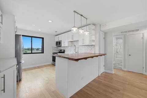 Tiny photo for 7600 W Lawrence Avenue #3B, Harwood Heights, IL 60706 (MLS # 12741591)