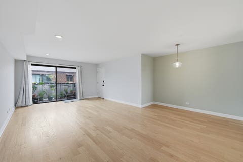 Tiny photo for 7600 W Lawrence Avenue #3B, Harwood Heights, IL 60706 (MLS # 12741591)