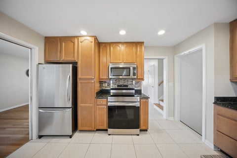 Tiny photo for 8157 N ROOT Court, Niles, IL 60714 (MLS # 12748506)