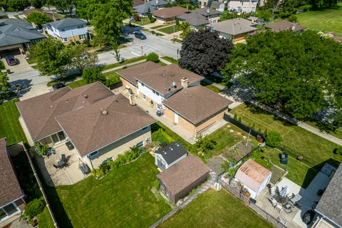 Tiny photo for 8157 N ROOT Court, Niles, IL 60714 (MLS # 12748506)