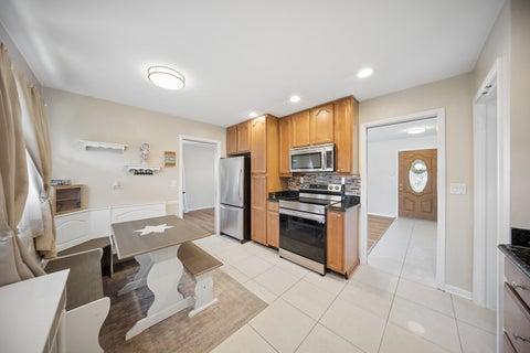 Tiny photo for 8157 N ROOT Court, Niles, IL 60714 (MLS # 12748506)