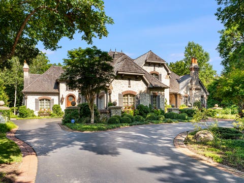 Tiny photo for 1317 Fox Glen Drive, St. Charles, IL 60174 (MLS # 12575785)