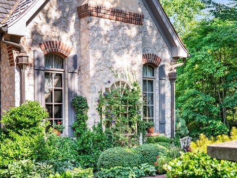 Tiny photo for 1317 Fox Glen Drive, St. Charles, IL 60174 (MLS # 12575785)