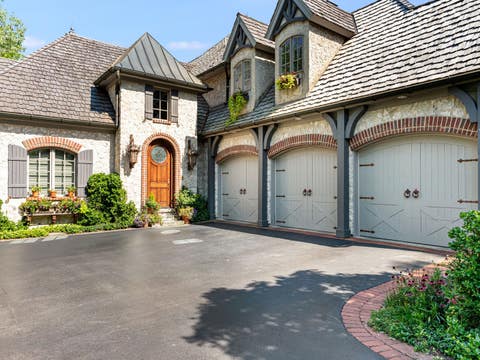 Tiny photo for 1317 Fox Glen Drive, St. Charles, IL 60174 (MLS # 12575785)
