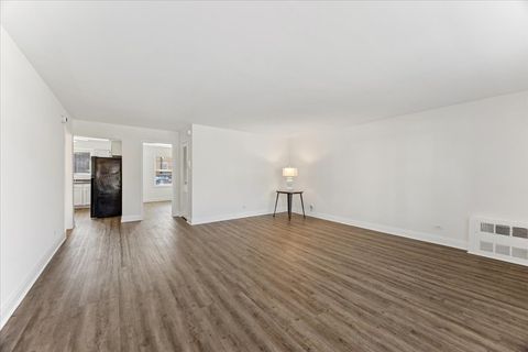 Tiny photo for 1538 Park Avenue #1B, River Forest, IL 60305 (MLS # 12575680)