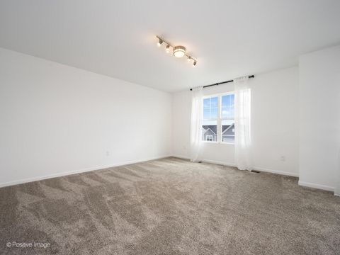 Tiny photo for 444 Radcliff Lane, South Elgin, IL 60177 (MLS # 12618958)