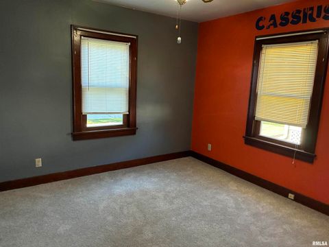 Tiny photo for 422 45TH Street, Moline, IL 61265 (MLS # QC4268899)