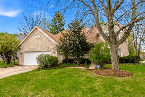 Photo of 275 Farmhill Drive, Algonquin, IL 60102 (MLS # 12620341)