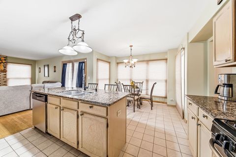 Tiny photo for 275 Farmhill Drive, Algonquin, IL 60102 (MLS # 12620341)