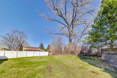 Tiny photo for 2316 Virginia Street, Park Ridge, IL 60068 (MLS # 12592701)