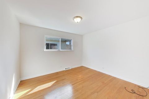 Tiny photo for 2316 Virginia Street, Park Ridge, IL 60068 (MLS # 12592701)