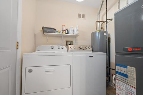 Tiny photo for 8 Warwick Court, Streamwood, IL 60107 (MLS # 12492645)