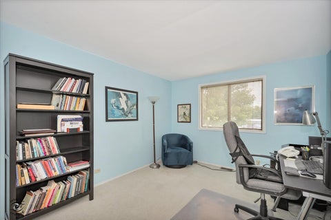 Tiny photo for 1734 Henley Street #4, Glenview, IL 60025 (MLS # 12676464)