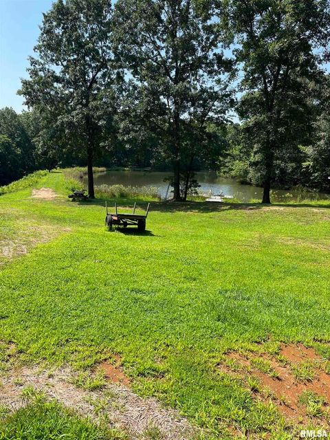 Tiny photo for 5504 MARION Road, Metropolis, IL 62960 (MLS # EB454274)