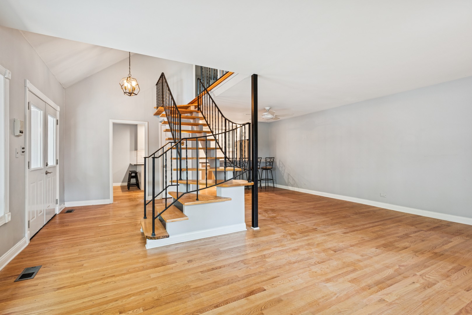 2 Croydon on Duxbury Street