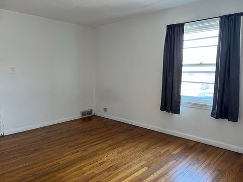 Tiny photo for 10 E Jefferson Avenue #2, Naperville, IL 60540 (MLS # 12502290)