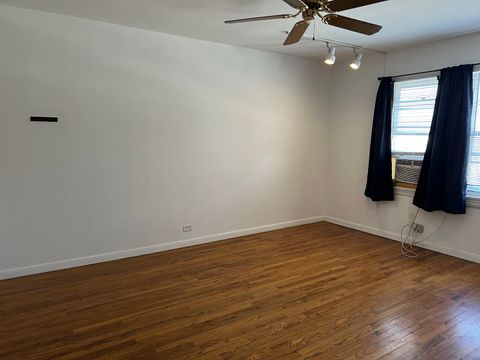 Tiny photo for 10 E Jefferson Avenue #2, Naperville, IL 60540 (MLS # 12502290)