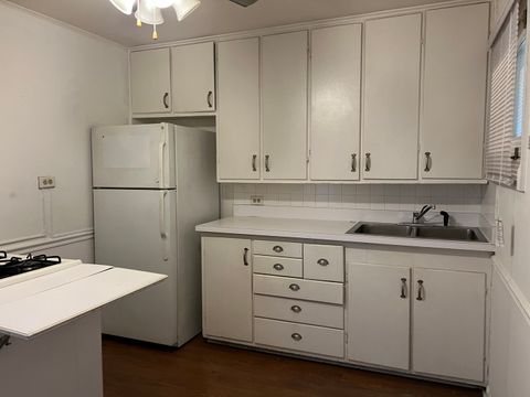 Tiny photo for 10 E Jefferson Avenue #2, Naperville, IL 60540 (MLS # 12502290)