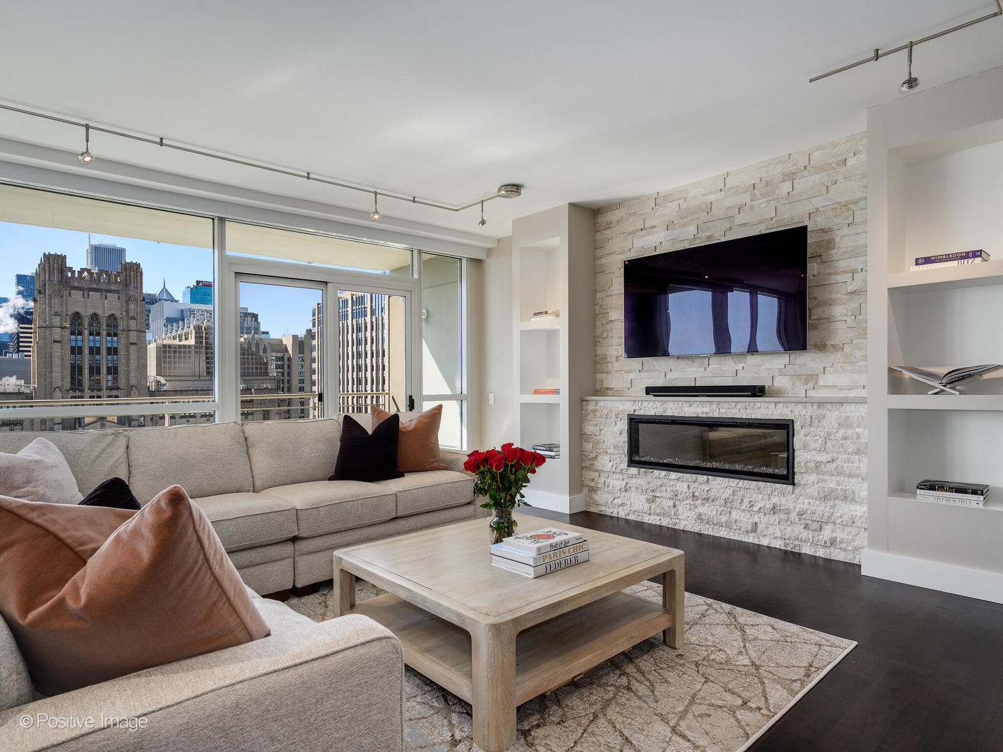 250 E Pearson Street 1903