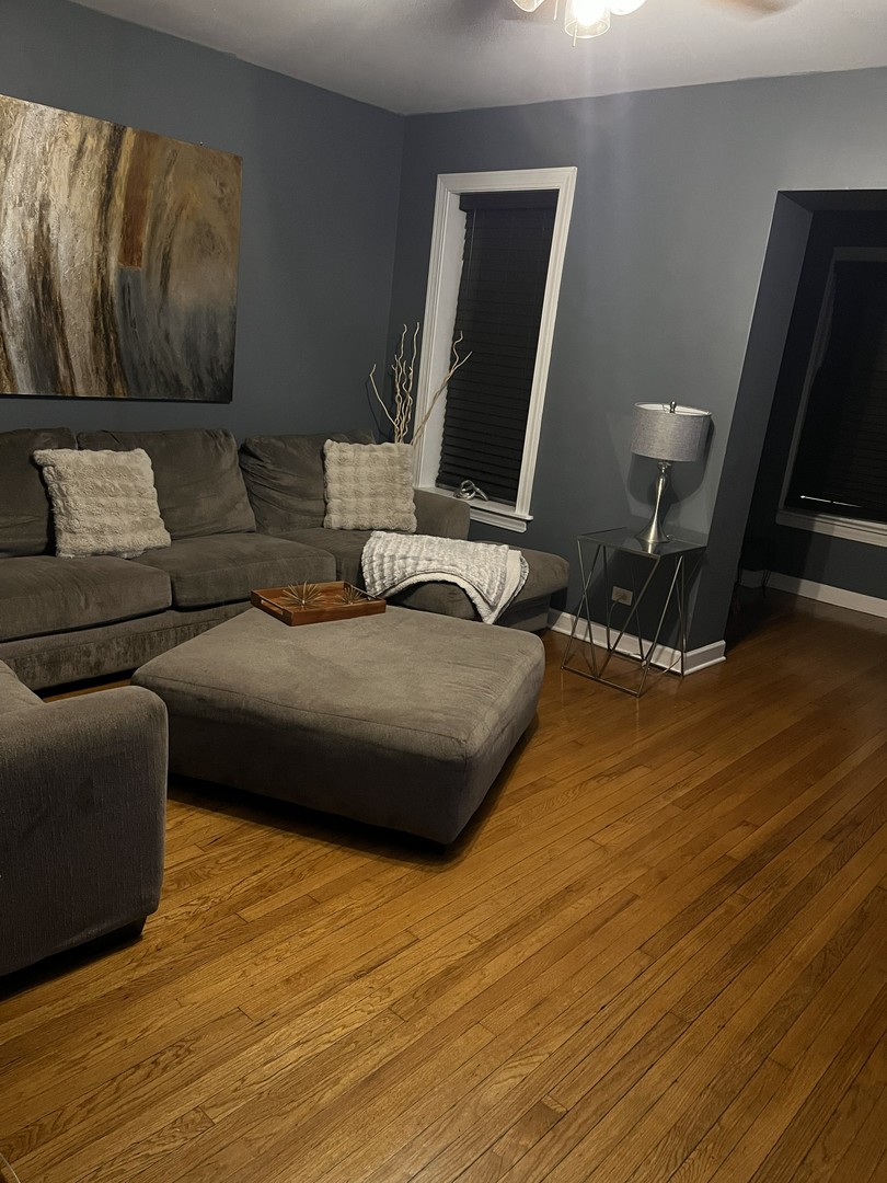 4920 W Monroe Street