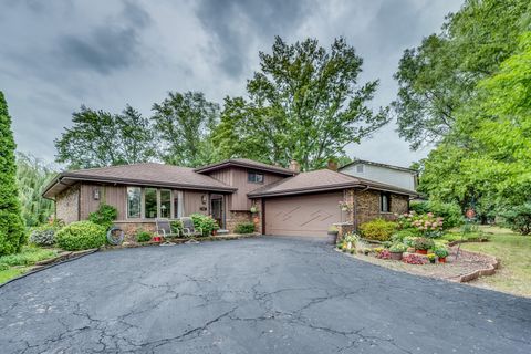 Photo of 21W211 North Lane, Itasca, IL 60143 (MLS # 12483097) Photo of 21W211 North Lane, Itasca, IL 60143 (MLS # 12483097)