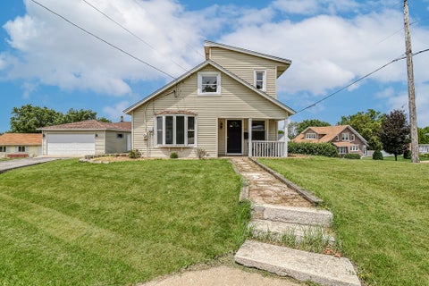 Photo of 521 Mccarthy Road, Lemont, IL 60439 (MLS # 12786882)