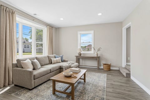 Tiny photo for 521 Mccarthy Road, Lemont, IL 60439 (MLS # 12786882)