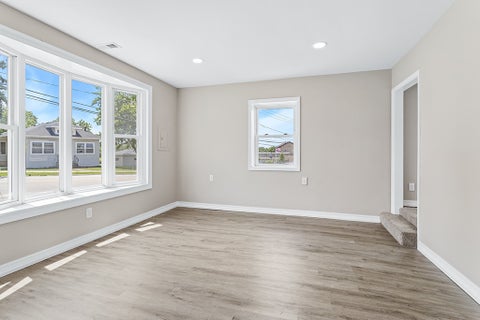 Tiny photo for 521 Mccarthy Road, Lemont, IL 60439 (MLS # 12786882)