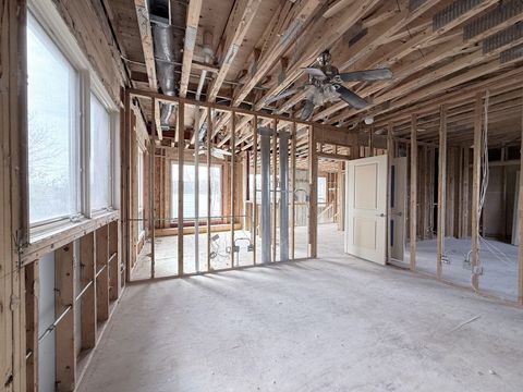 Tiny photo for 2201 N 77th Avenue, Elmwood Park, IL 60707 (MLS # 12614397)