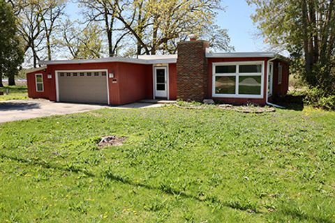 1803 Orchard Lane McHenry IL 60050