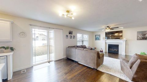 Tiny photo for 2014 Rylan Road, Mahomet, IL 61853 (MLS # 12550308)