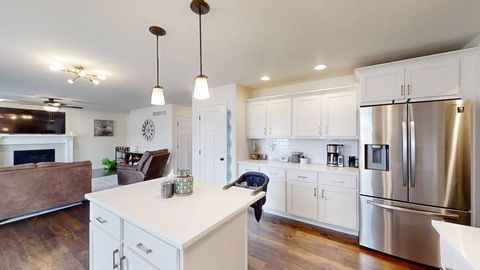 Tiny photo for 2014 Rylan Road, Mahomet, IL 61853 (MLS # 12550308)