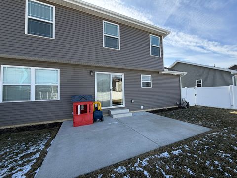 Tiny photo for 2014 Rylan Road, Mahomet, IL 61853 (MLS # 12550308)