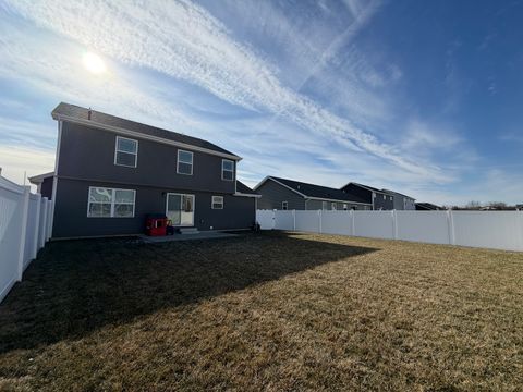 Tiny photo for 2014 Rylan Road, Mahomet, IL 61853 (MLS # 12550308)