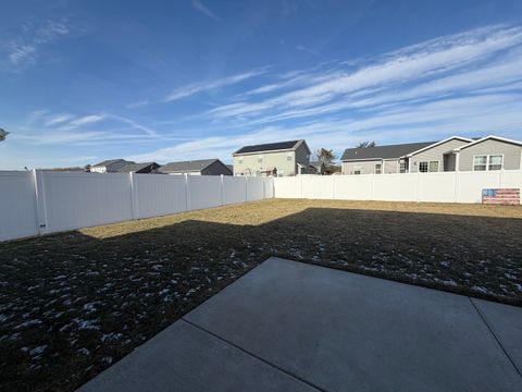 Tiny photo for 2014 Rylan Road, Mahomet, IL 61853 (MLS # 12550308)