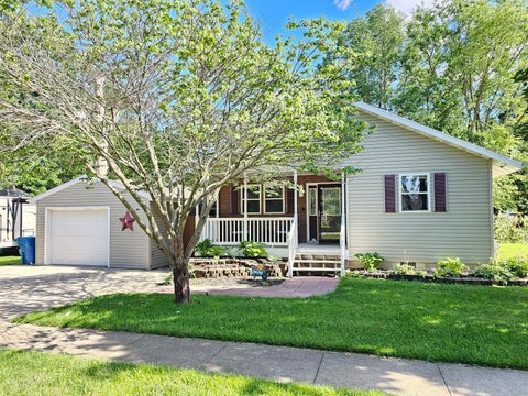 Photo of 207 E Main Street, Cornell, IL 61319 (MLS # 12678986)
