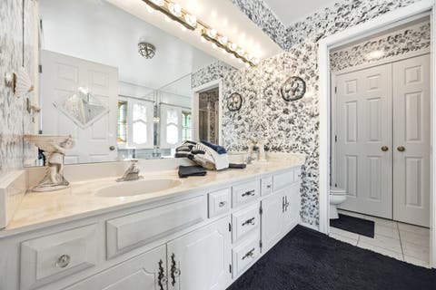 Tiny photo for 1610 Elmdale Avenue, Glenview, IL 60026 (MLS # 12663609)