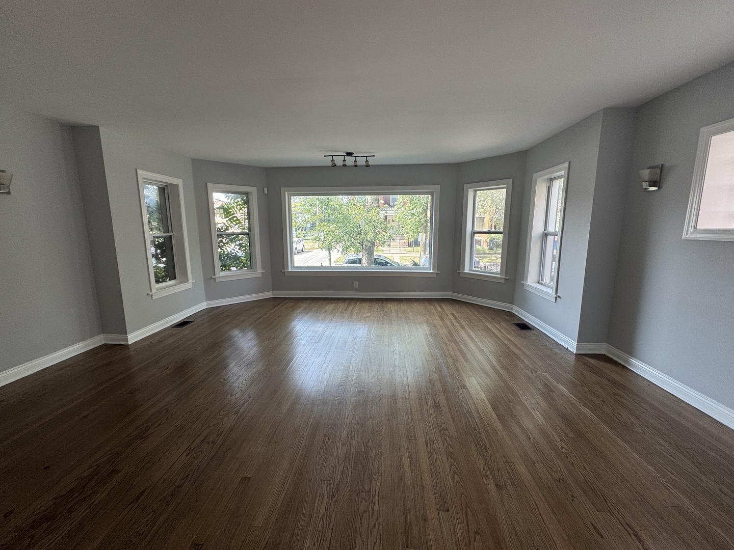 7847 S Bennett Avenue